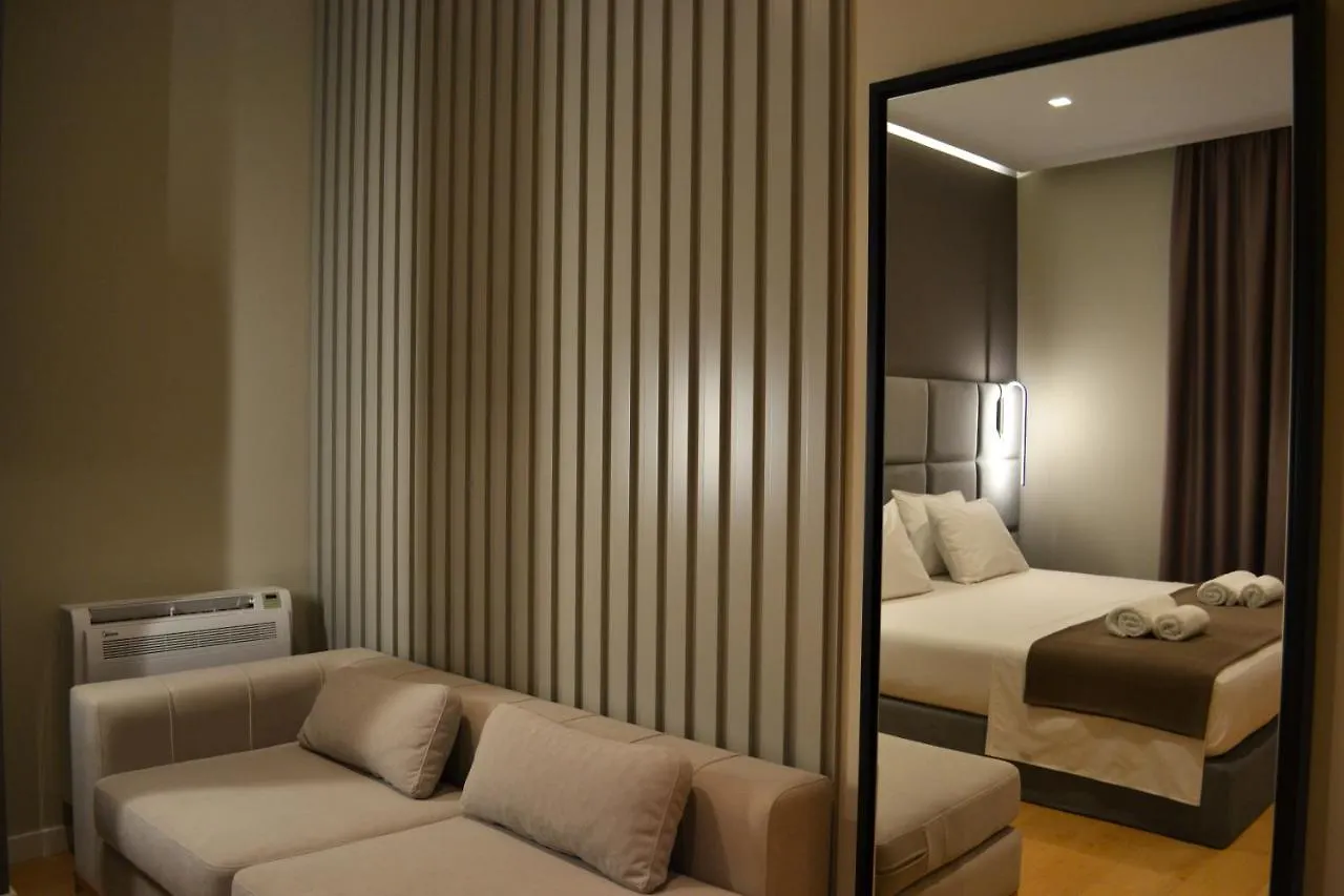 Artnest Luxury Hotel & Suites Saranda