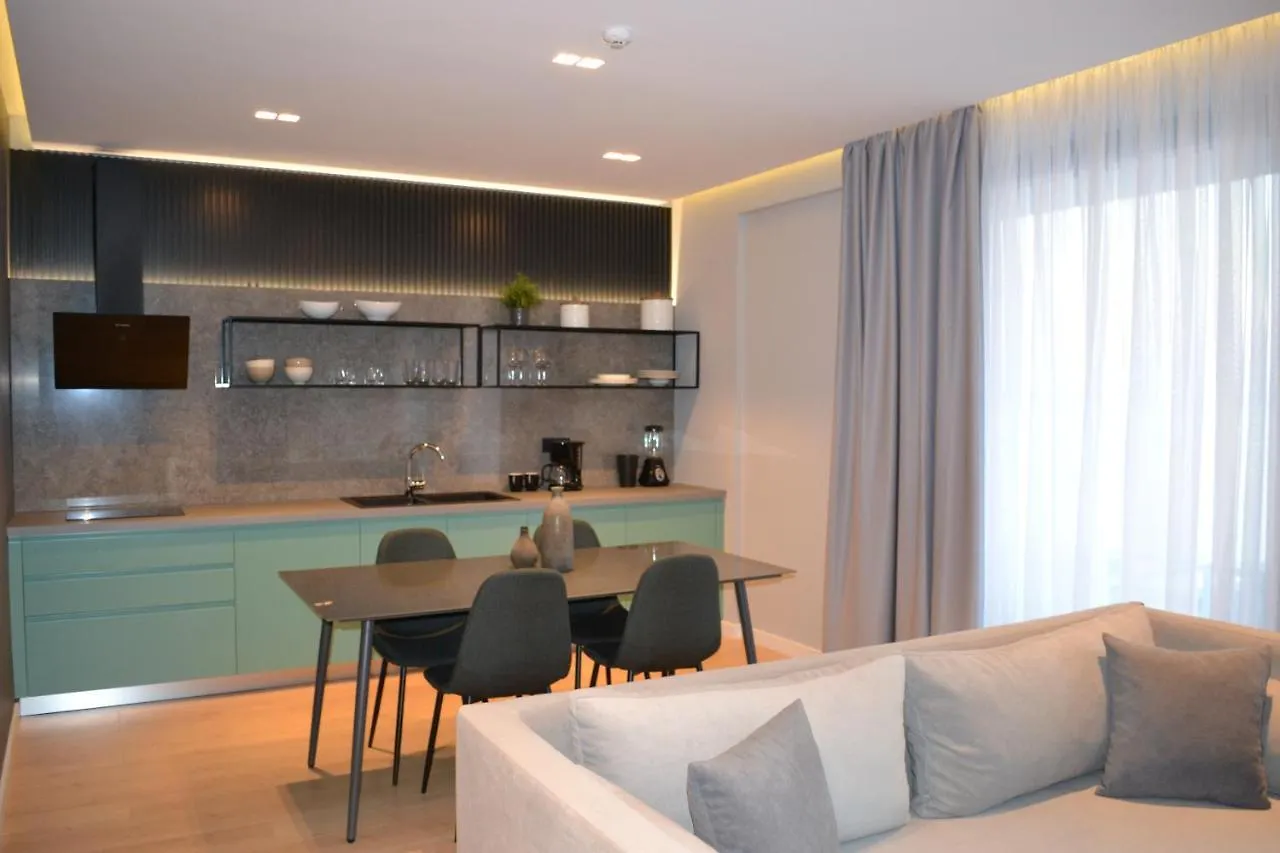 Artnest Luxury Hotel & Suites Saranda